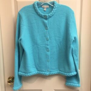 NWOT “David Brooks” Cropped Braided Detail Sweater